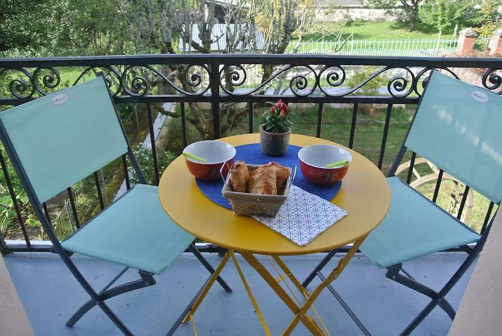 Gite Des Hirondelles Vic-sur-Cere France